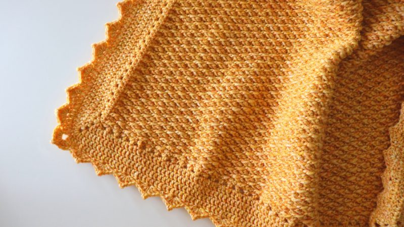 Crochet Elegant Blanket With Written Pattern