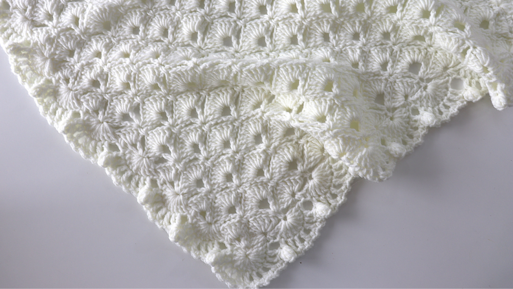 Crochet Easy Romantic Baby Blanket Pattern